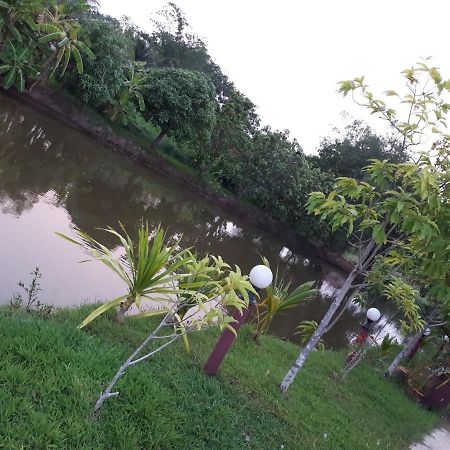 Jumpa Resort Hotel Phitsanulok Exteriör bild