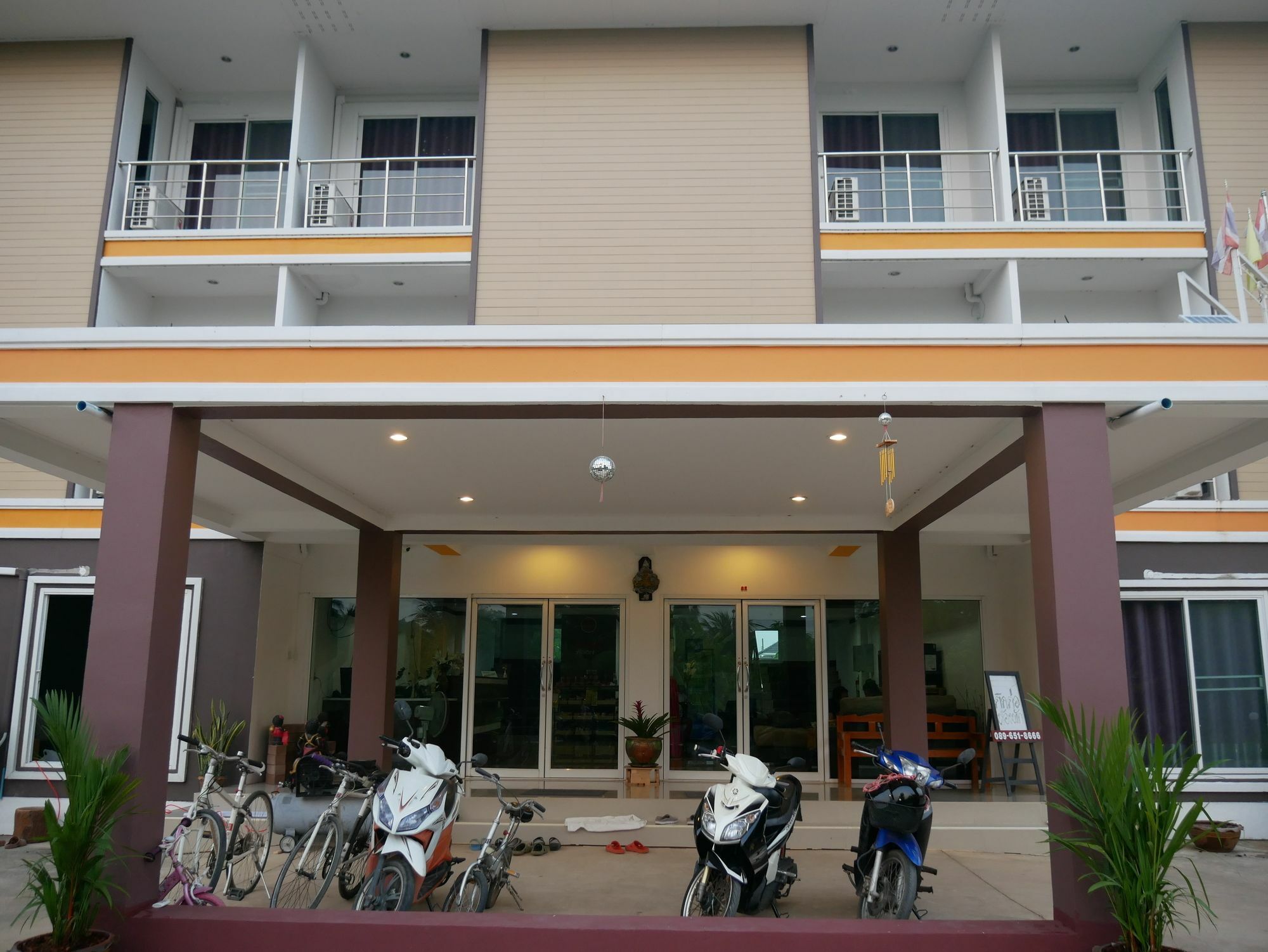 Jumpa Resort Hotel Phitsanulok Exteriör bild